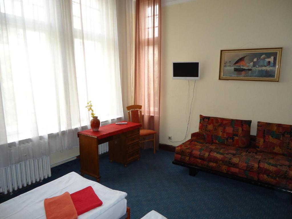 Hotel-Pension Insel Rugen เบอร์ลิน ห้อง รูปภาพ
