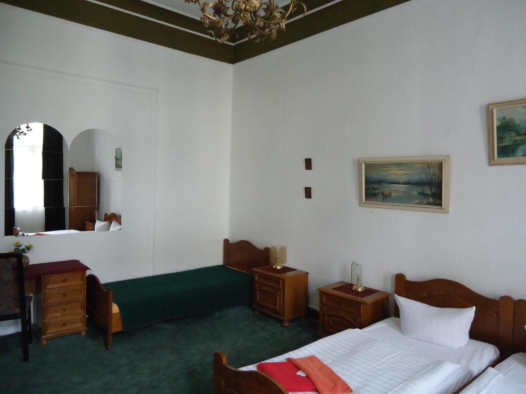 Hotel-Pension Insel Rugen เบอร์ลิน ห้อง รูปภาพ